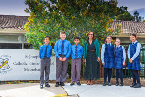 2023-moorebank-principals-and-students